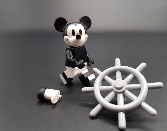Revision Serie 2 de minifiguras Disney 71024 Bricks in Bits