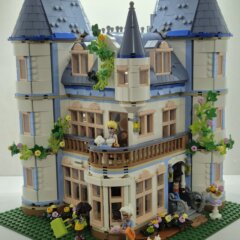 Version alterna hecha de 3 sets Castle Bed and Breakfast, N° 42538