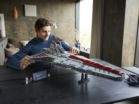 VENATOR!