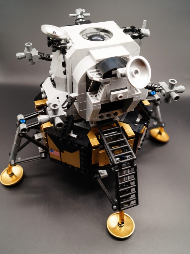 Bricks in Bits LEGO review set Módulo Lunar (10266) 10266 Apollo 11 Lunar module space lunar landing viajes al espacio Neil Armostrong