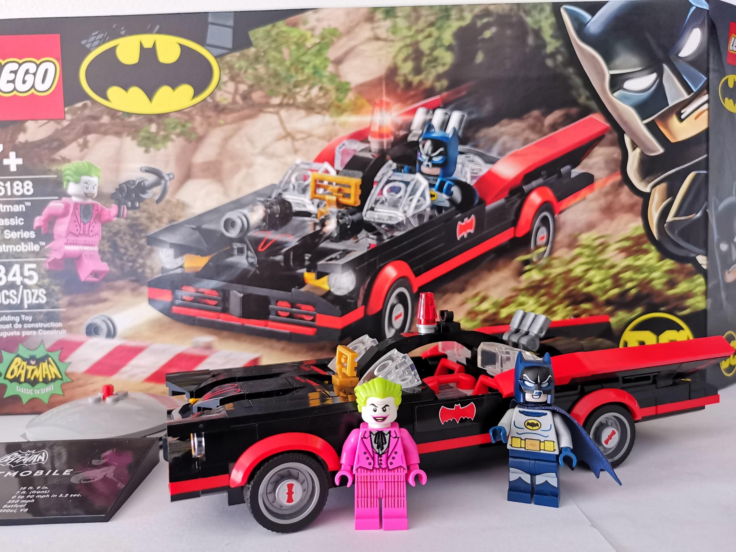 NA NA NA NA NA… BATMAN!