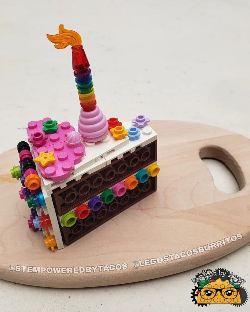 Bricks in Bits LEGO Review revision MOC tacos latina creación miniatura comida Dominicana STEM Pink Floyd creacion