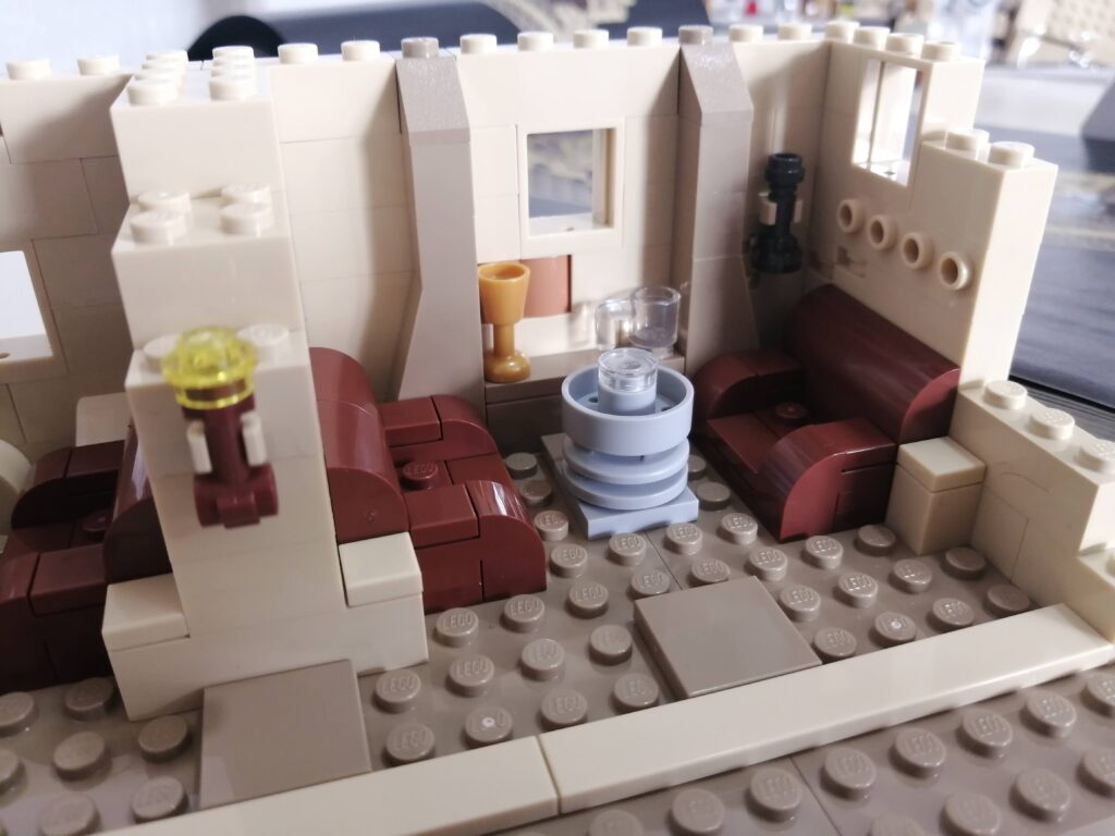 Bricks in Bits LEGO review revision set Mos Eisley Cantina 75290 Star Wars Luke Han Solo Dewback Greedo Stormtrooper
