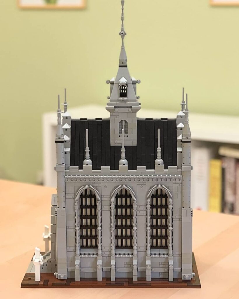 Bricks in Bits LEGO review revision fajita Friday MOC saint bricks church iglesia gótica gothic diseño saint brick