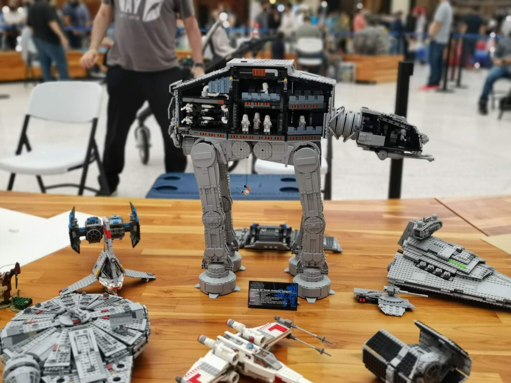 Bricks in Bits LEGO review revision Expo TicoLUG 2022 de vuelta a la persencialidad live show Costa Rica 90 aniversario