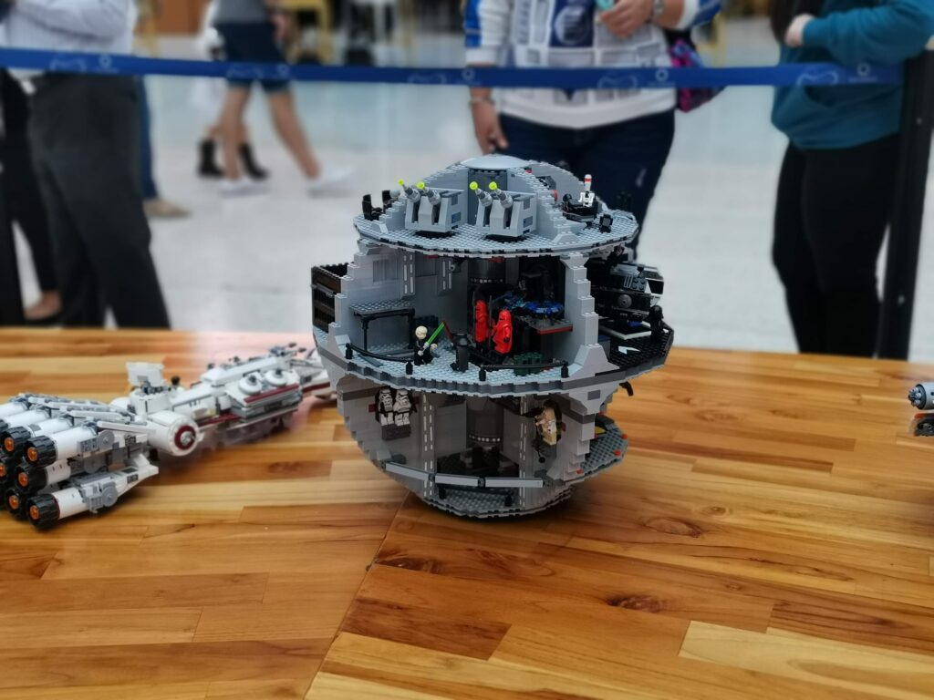 Bricks in Bits LEGO review revision Expo TicoLUG 2022 de vuelta a la persencialidad live show Costa Rica 90 aniversario
