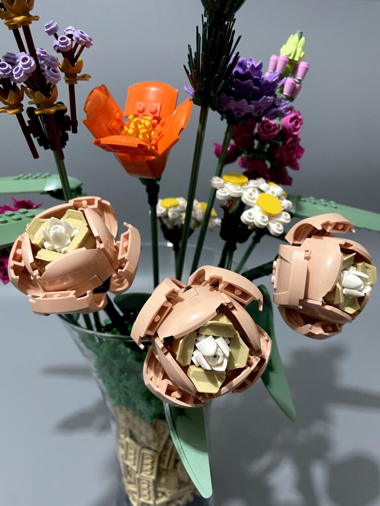 Bricks in Bits LEGO review revision flower Bouquet 10280 botanical collection colección botánica set ramo de flores 90 aniversario