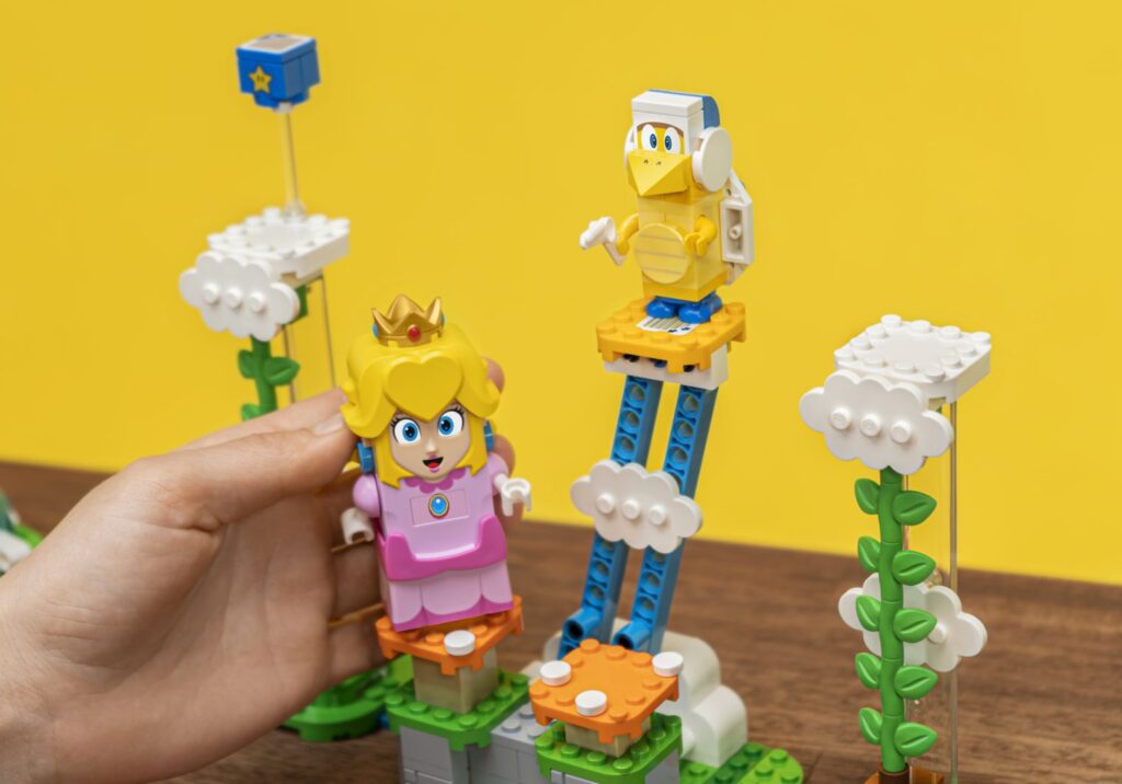 Bricks in Bits LEGO review revisión anuncio news Princesa Peach Super Mario Bross lanzamiento 90 aniversario