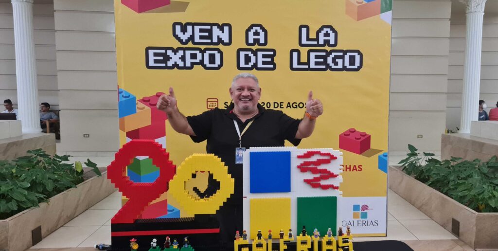 Bricks in Bits LEGO La Torre Modular revision review MOC Walter Escobar El Salvador Brick Amigos Modular Buildign Elvis Maddonna Queen