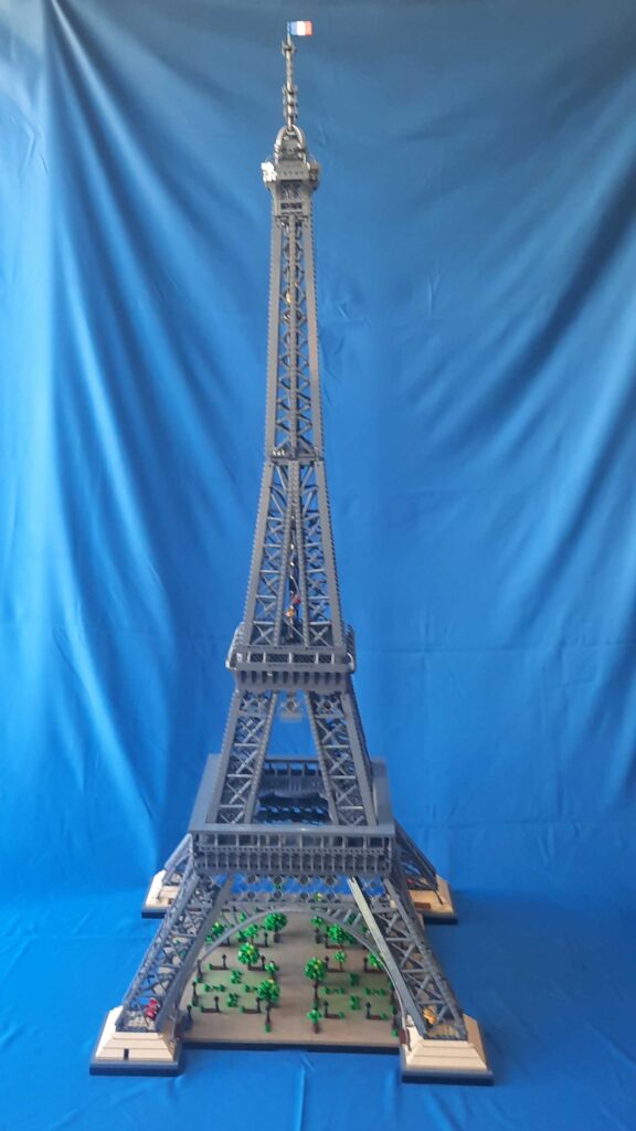 Bricks in Bits LEGO review revision set 10307 Torre Eiffel tercera parte Paris la Dame de Fer RLFM 10k Iconic